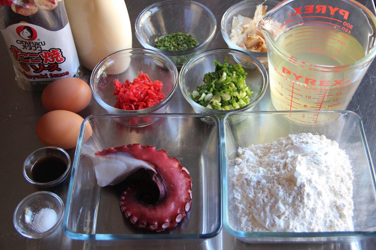 Nguyên liệu làm takoyaki