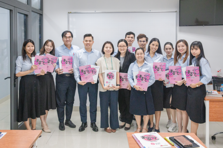 buoi-tap-huan-chuyen-sau-giao-trinh-marugoto-tai-tam-viet-cung-cac-chuyen-gia-japan-foundation-1