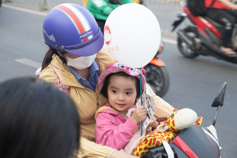 sac-mau-bong-bay-mang-ten-nhat-ngu-tam-viet-toa-di-muon-noi-7