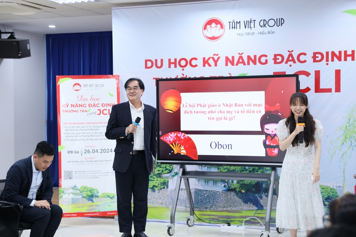 Sensei Tuyến khéo léo phá băng với loạt câu đố vui về Nhật Bản