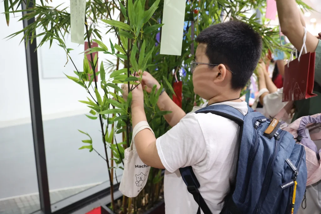 Tanabata tại Nhật Ngữ Tâm Việt: Viết điều ước, tìm hiểu văn hóa Nhật và lưu giữ kỷ niệm 27 456A4297 copy