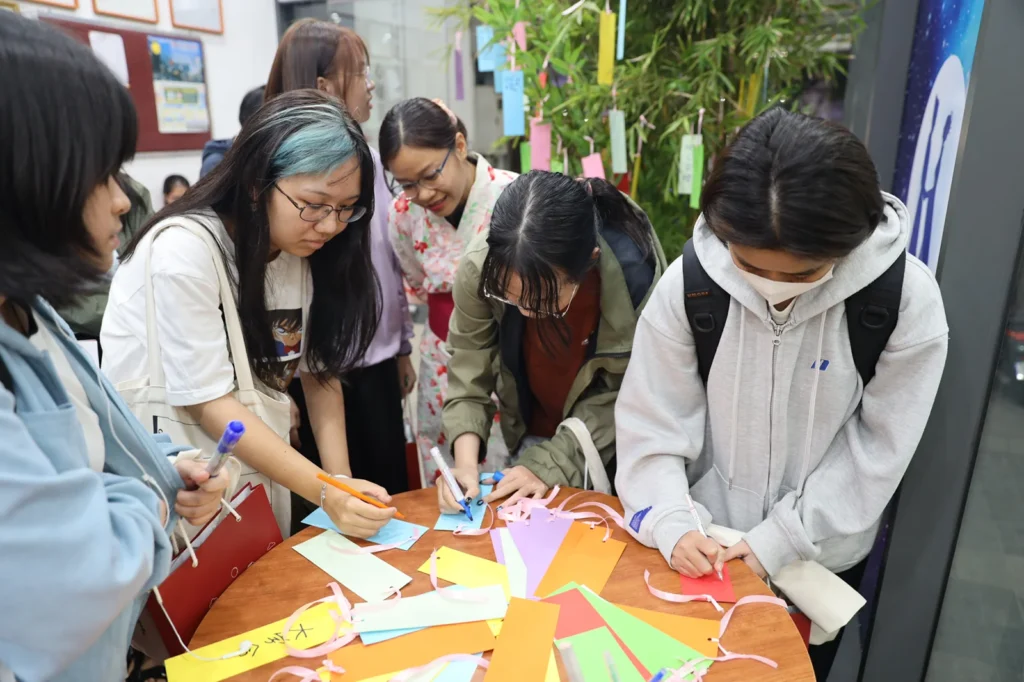 Tanabata tại Nhật Ngữ Tâm Việt: Viết điều ước, tìm hiểu văn hóa Nhật và lưu giữ kỷ niệm 42 456A4366 copy