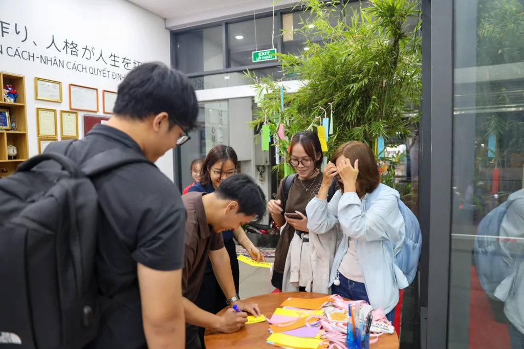 Tanabata tại Nhật Ngữ Tâm Việt: Viết điều ước, tìm hiểu văn hóa Nhật và lưu giữ kỷ niệm 56 456A4469 copy