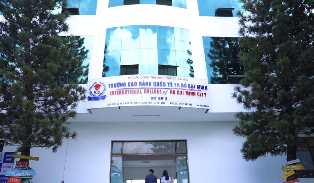 Tổng hợp 9 trường Cao đẳng tiếng Nhật tốt nhất ở TP.HCM và Hà Nội 1 Trường Cao đẳng Quốc tế Sài Gòn