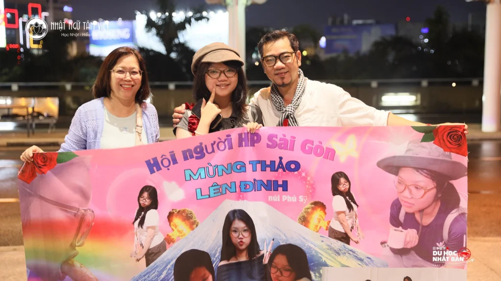 Ba chiếc vali, ba giấc mơ và một chuyến bay đến Osaka 1 Phương Thảo – mang theo giấc mơ về những bản thiết kế